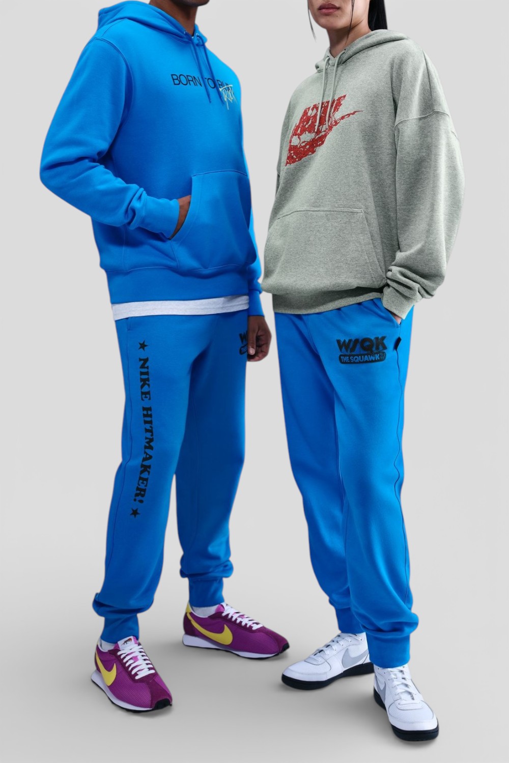 תמונת כל הלוק של מכנסי ג'וגר נייקי X דברים מוזרים